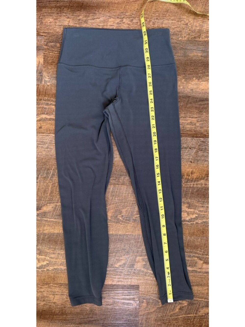 Lululemon Leggings Soft Black Women’s Estimated Size 8/10 Yoga - Picture 4 of 8